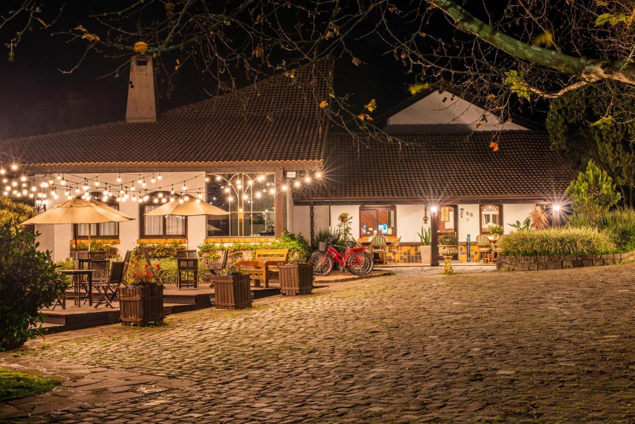 Vila Suzana Parque Hotel カネラ エクステリア 写真