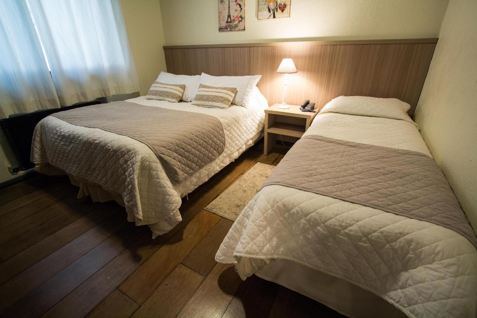 Vila Suzana Parque Hotel カネラ エクステリア 写真