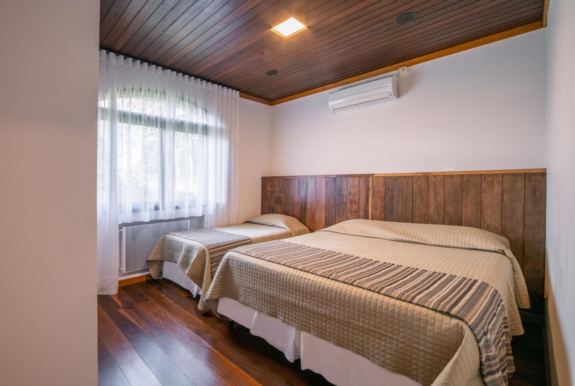Vila Suzana Parque Hotel カネラ エクステリア 写真