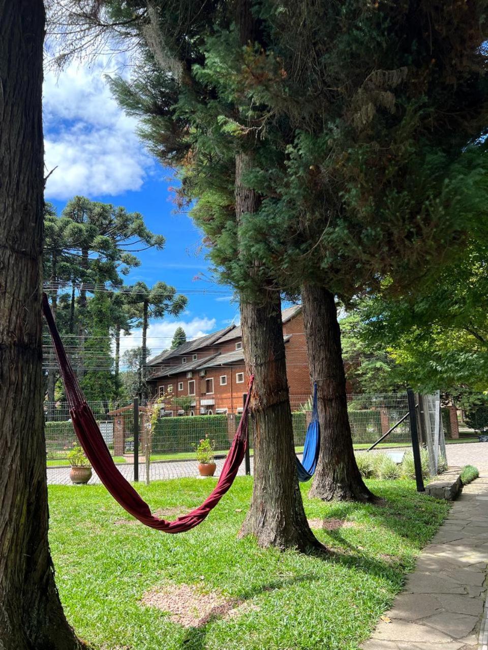 Vila Suzana Parque Hotel カネラ エクステリア 写真