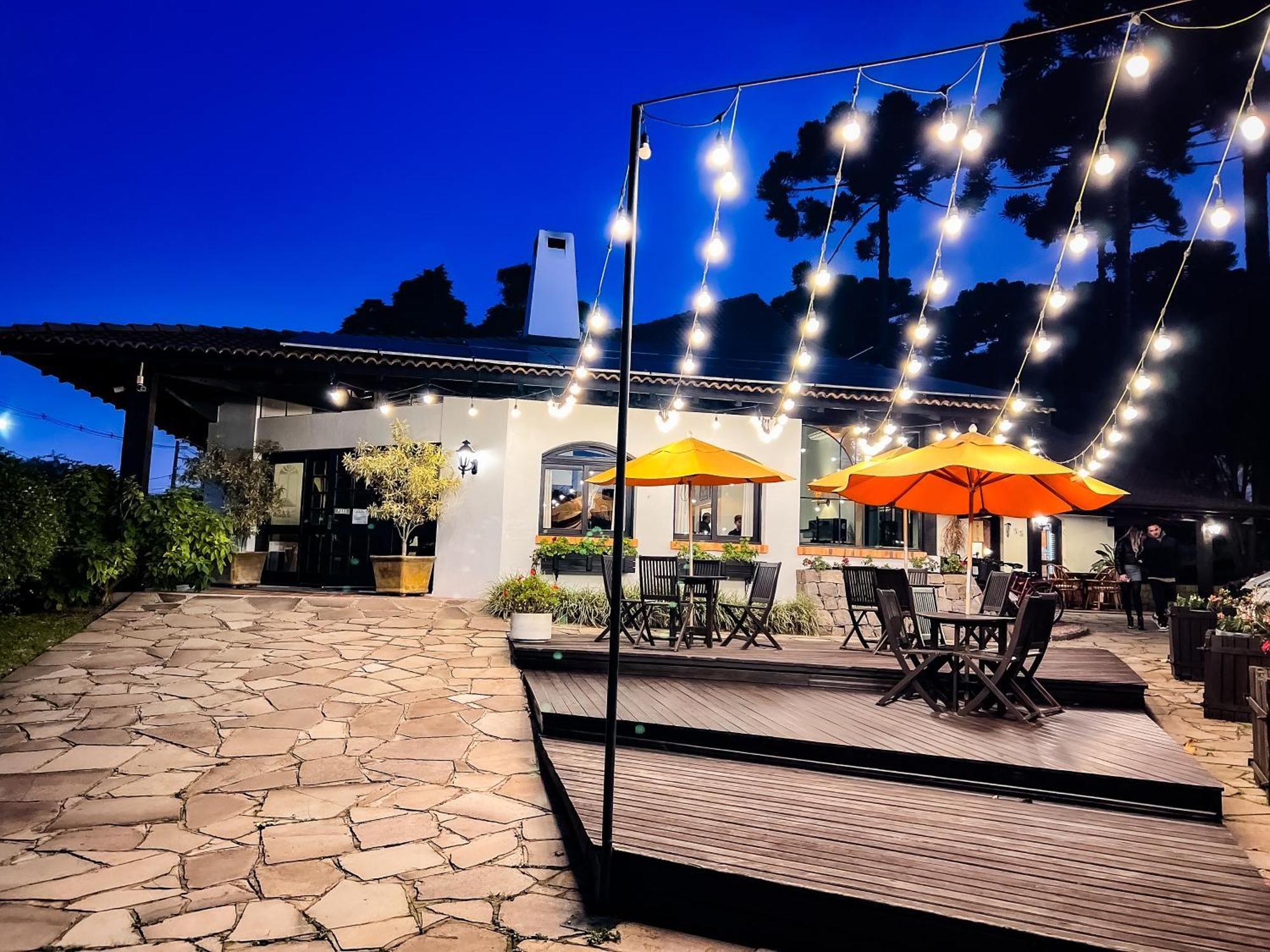 Vila Suzana Parque Hotel カネラ エクステリア 写真