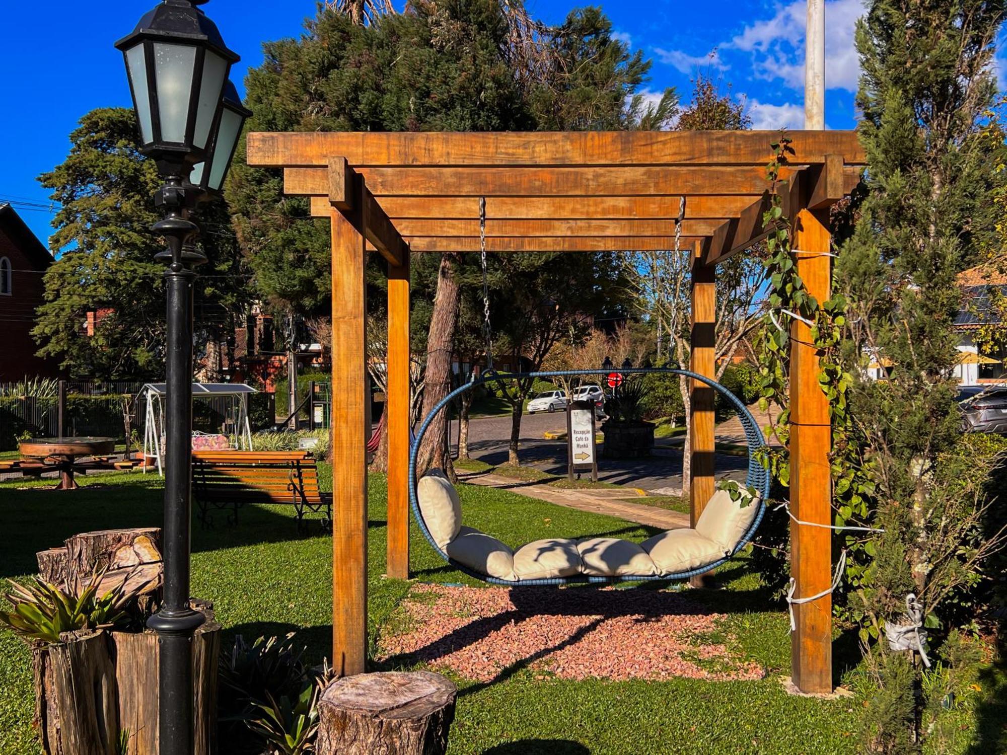 Vila Suzana Parque Hotel カネラ エクステリア 写真