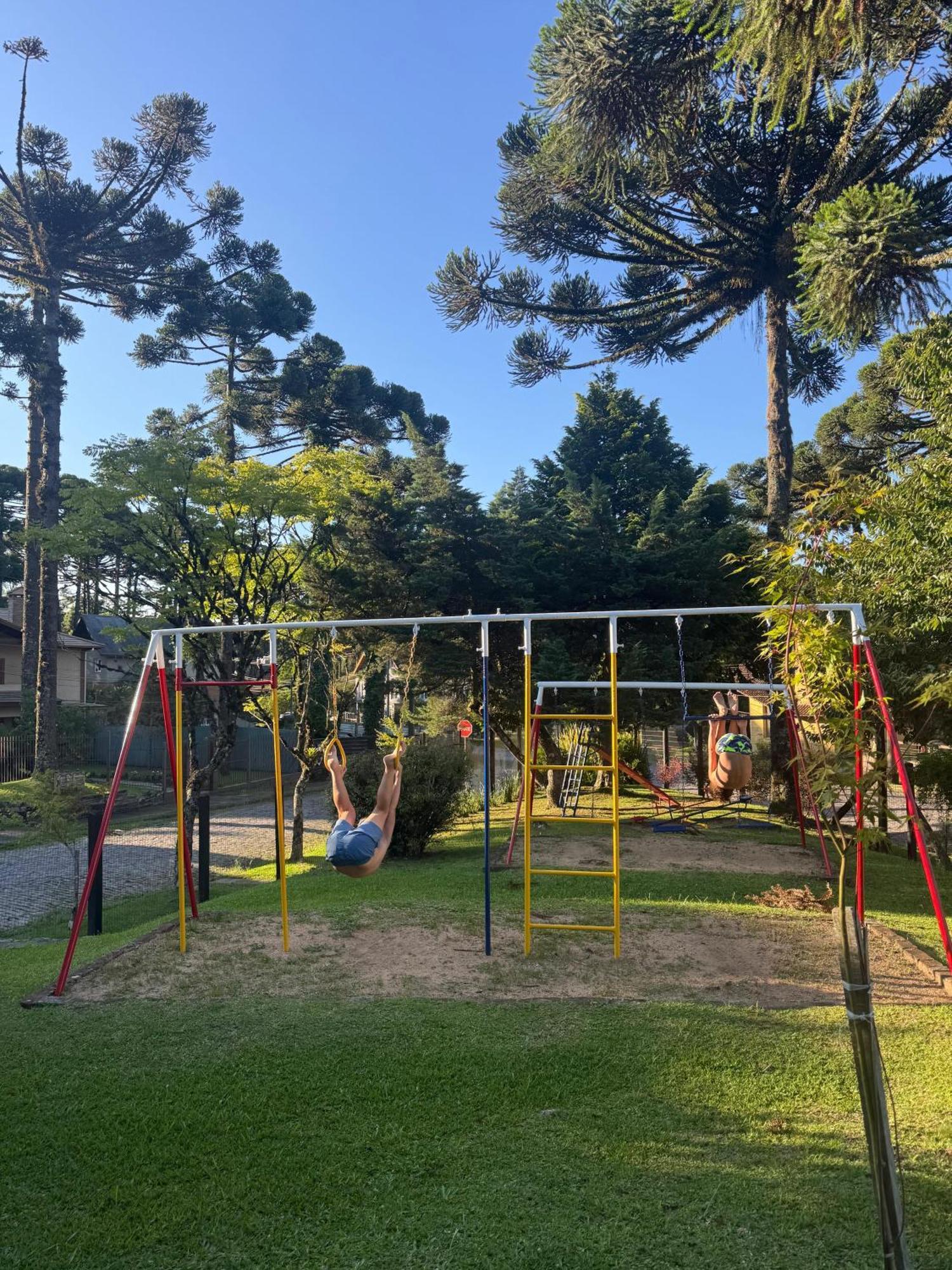 Vila Suzana Parque Hotel カネラ エクステリア 写真