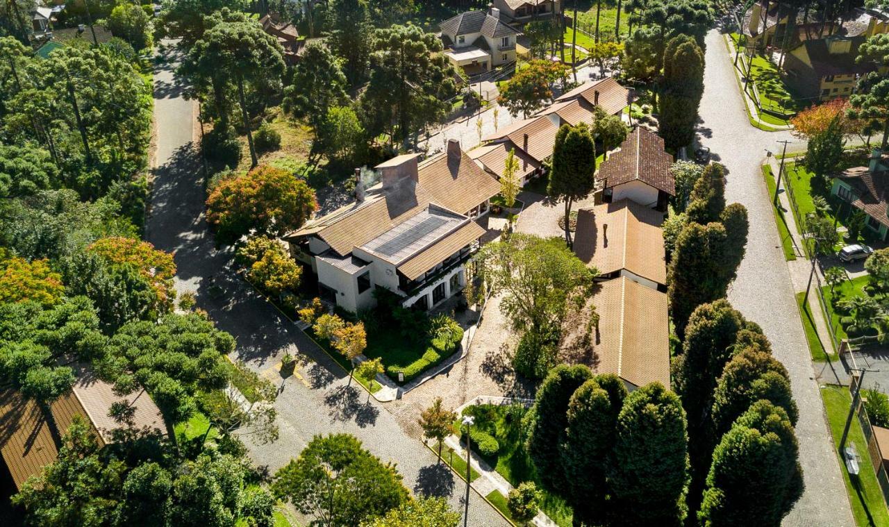 Vila Suzana Parque Hotel カネラ エクステリア 写真